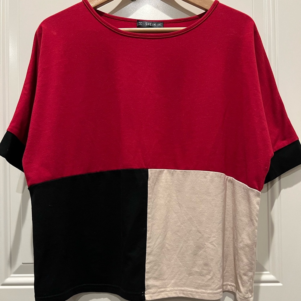 Red Black & Cream Block Colored Crop